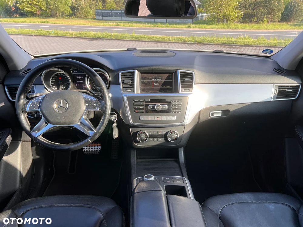 Mercedes-Benz ML 350 BlueTEC 4MATIC 7G-TRONIC - 18