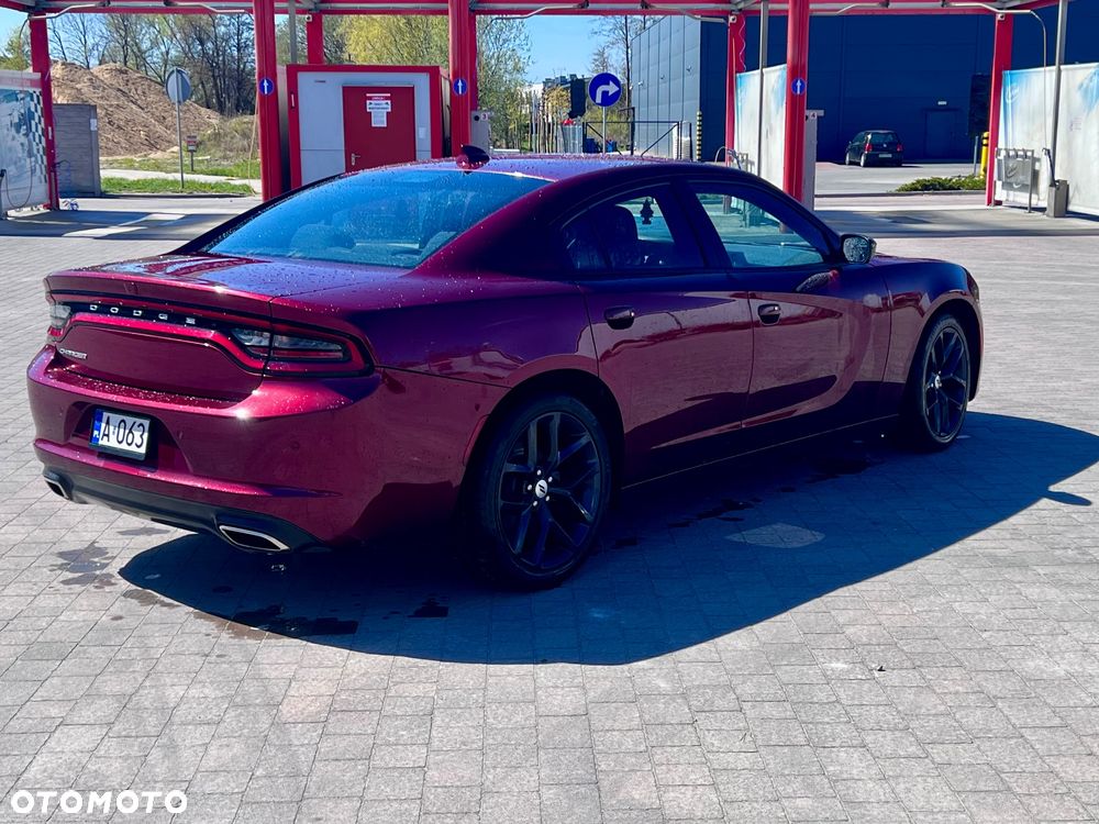 Dodge Charger - 4