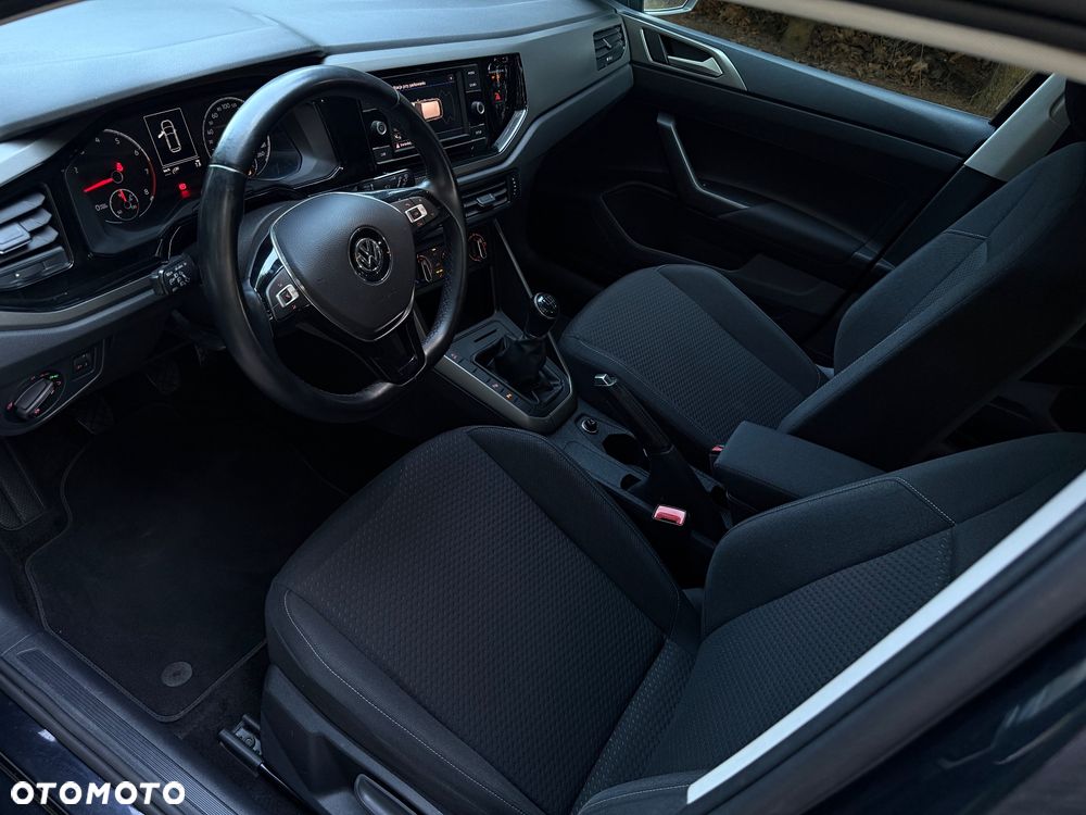 Volkswagen Polo 1.0 Comfortline - 17