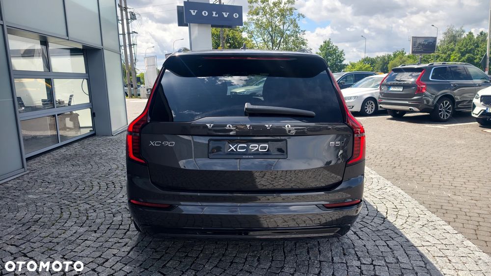 Volvo XC 90 B5 B AWD Ultra Dark 7os - 7