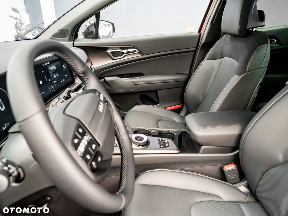 Kia Sportage 1.6 T-GDI HEV Anniversary 2WD - 24