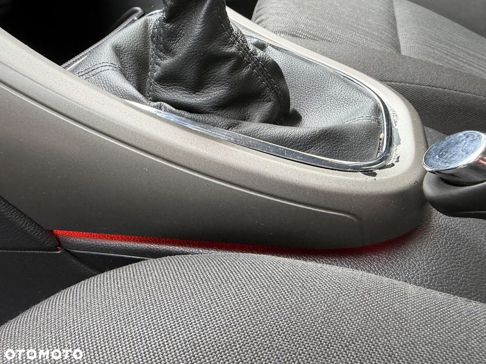 Opel Astra 1.4 Selection - 9