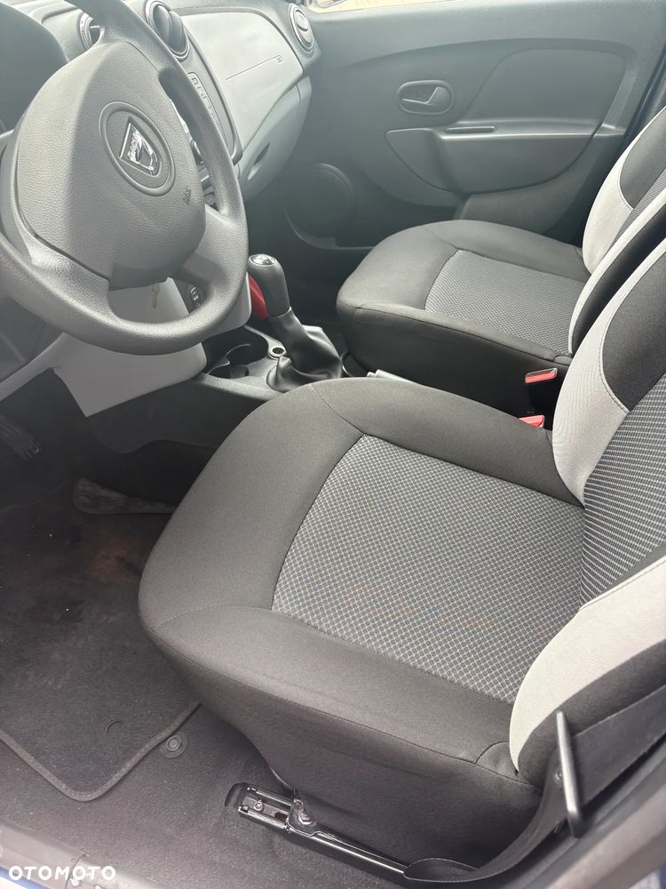 Dacia Sandero - 9