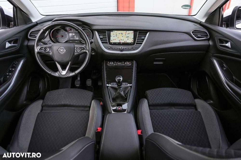 Opel Grandland X - 18