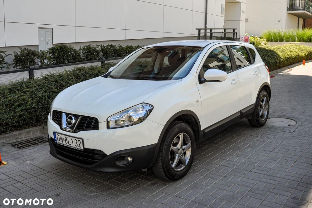 Nissan Qashqai - 1