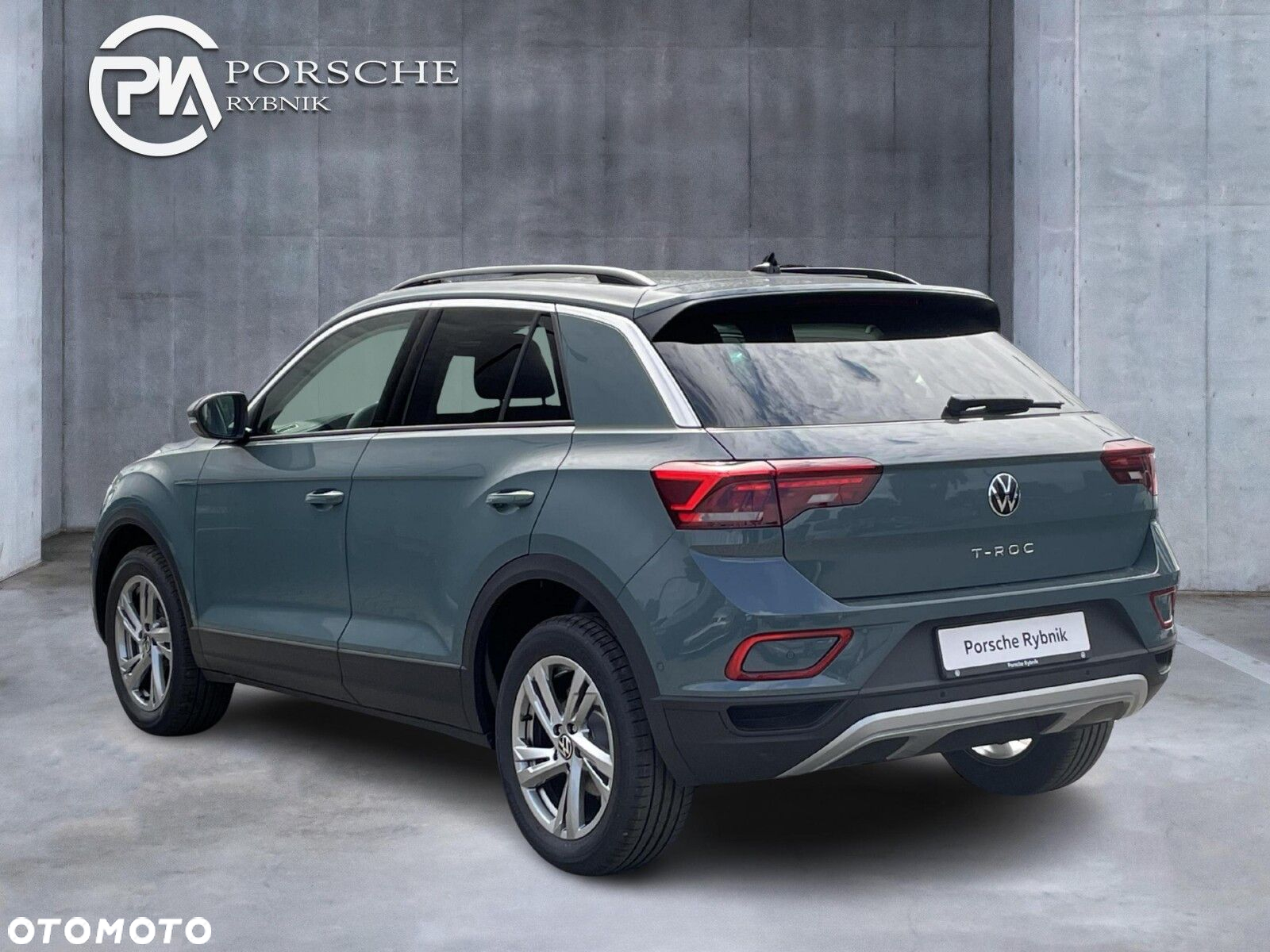 Volkswagen T-Roc - 3