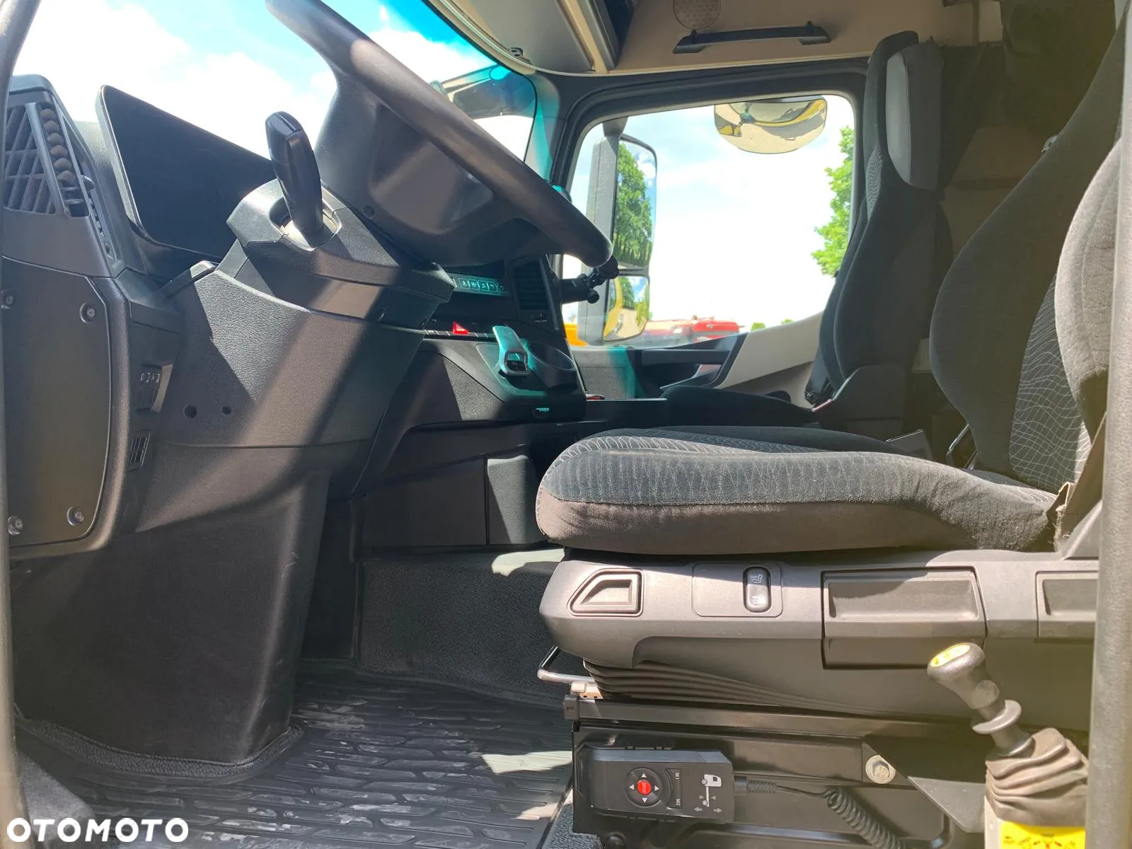 Mercedes-Benz ACTROS 1846 4X4HAD EURO6 CIĄGNIK SIODŁOWY Z HYDRAULIKĄ WYWROTU - 12