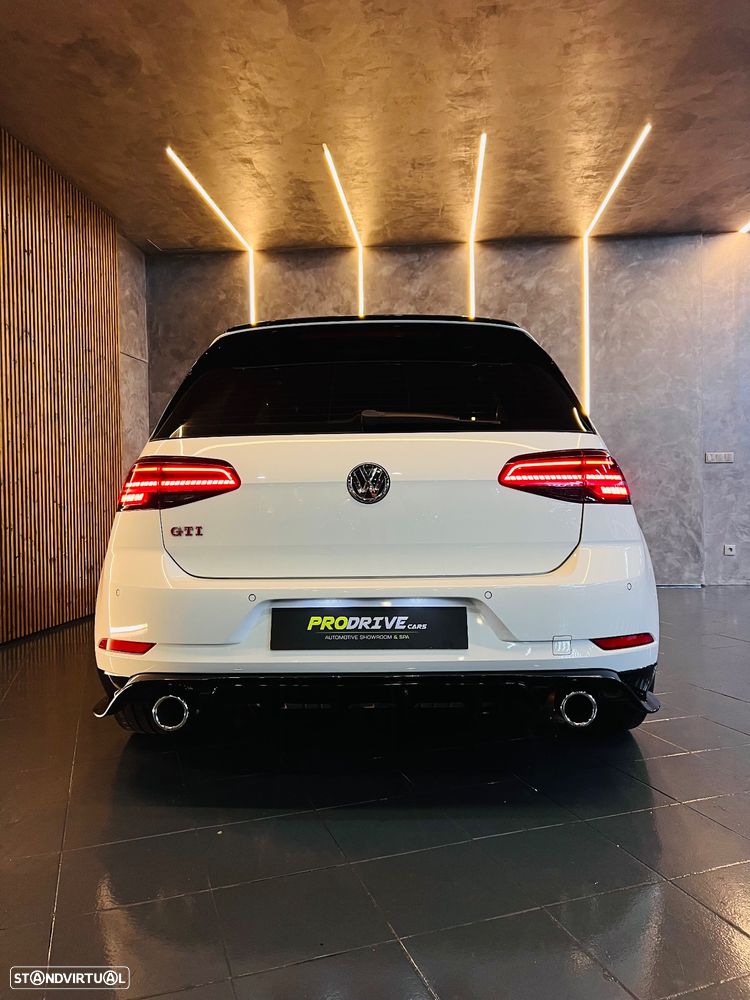 VW Golf GTI TCR 2.0 TSI OPF DSG - 11