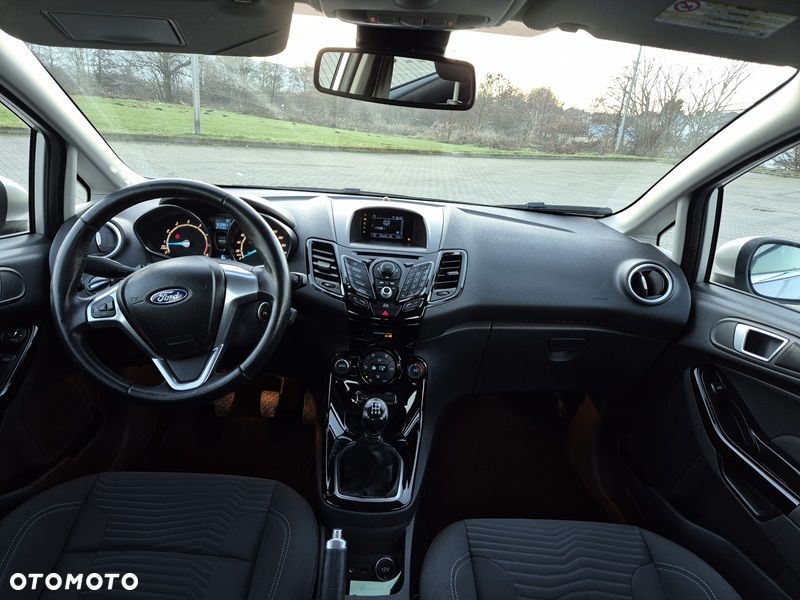 Ford Fiesta 1.0 EcoBoost Titanium - 9