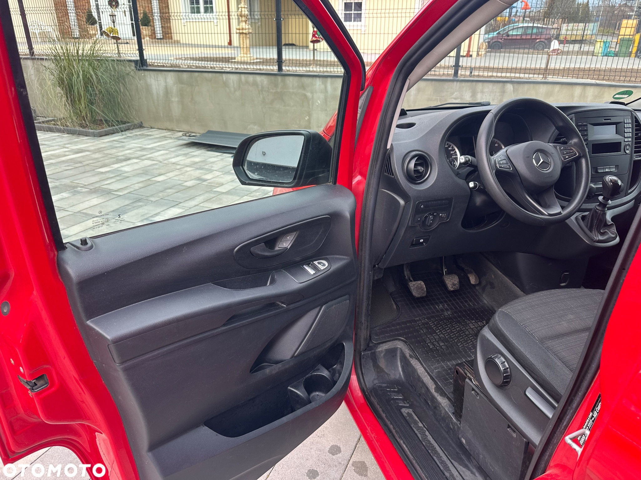 Mercedes-Benz Vito - 11
