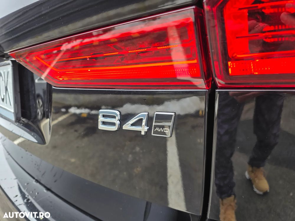 Volvo XC 60 B4 D AWD Core - 8