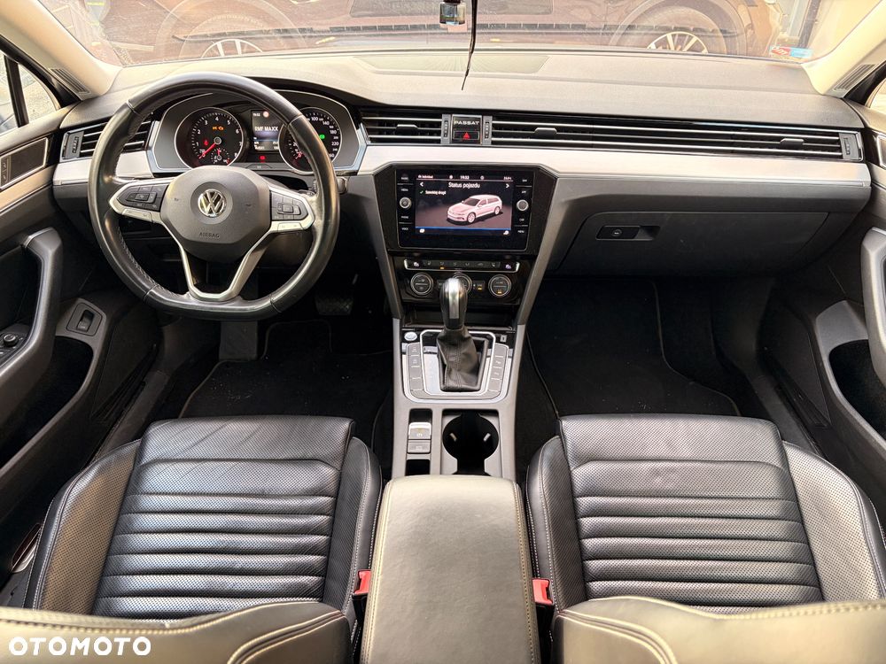 Volkswagen Passat Variant 1.5 TSI EVO Elegance DSG - 15