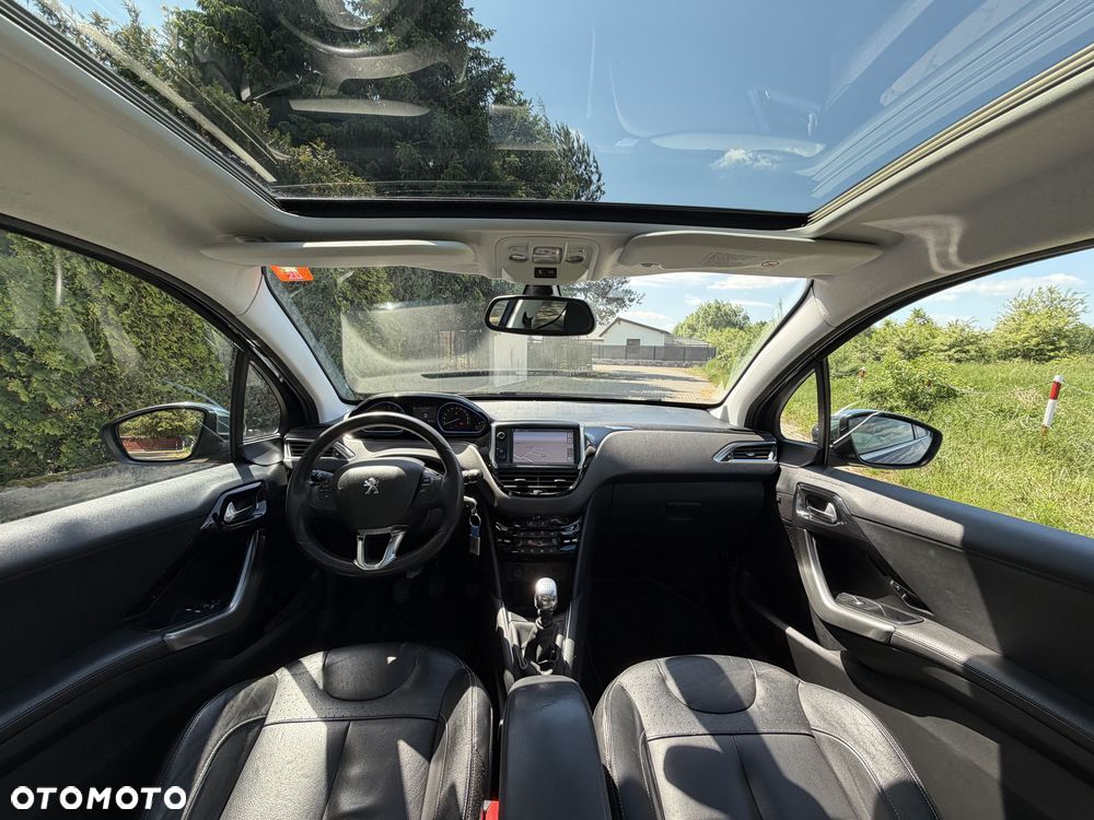 Peugeot 208 1.6 THP Allure - 17