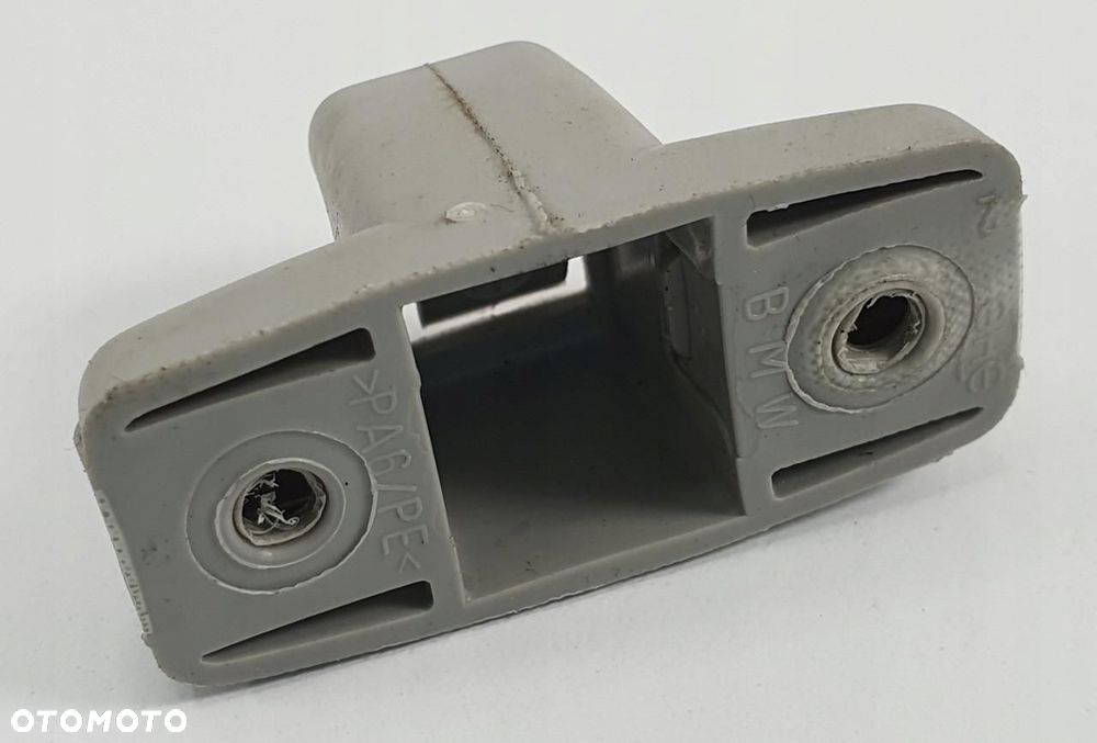 WIESZAK UCHWYT BMW 7 E65 - 3