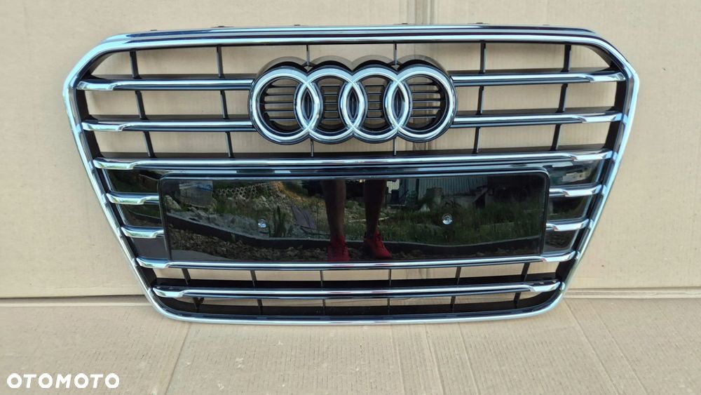 Atrapa Chłodnicy Grill Audi A5 S5 8T0 Lift 11-16 8T0853651T AA Full Chrom !