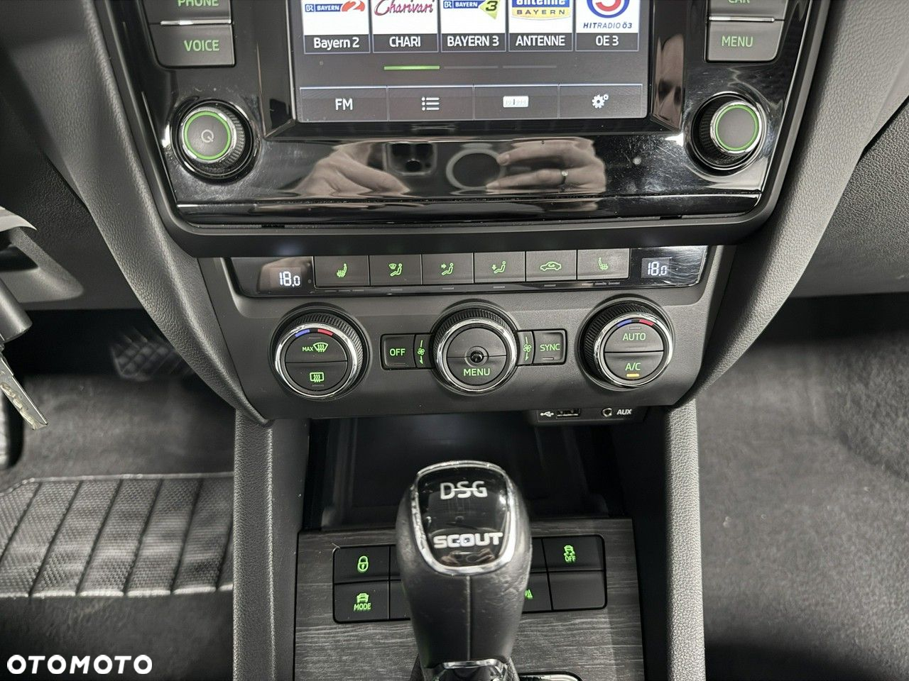 Skoda Octavia Combi 2.0 TDI 4x4 DSG Scout - 22