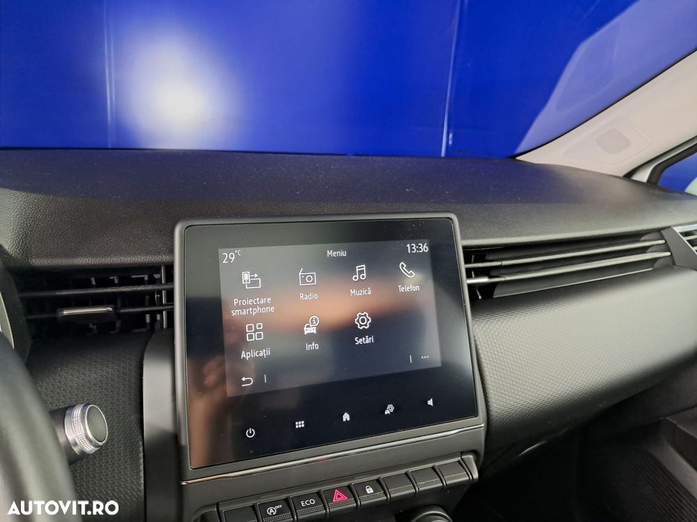 Renault Clio - 19