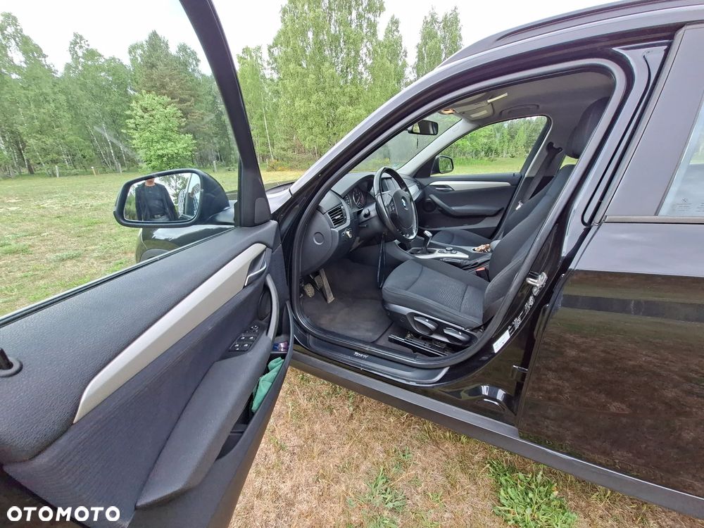 BMW X1 sDrive16d - 10