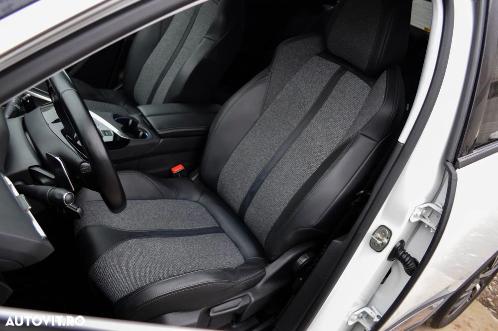 Peugeot 3008 BlueHDi 130 Stop & Start EAT8 Allure - 19