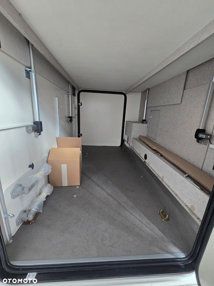 Ford Transit - 3