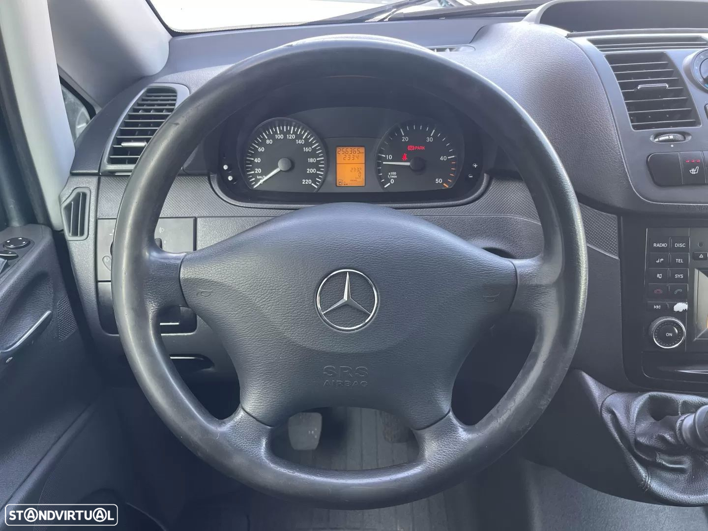 Mercedes-Benz Vito 116 CDI Longa SHUTTLE - 24