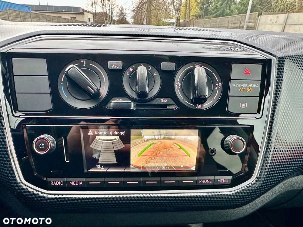 Volkswagen up! black style - 15