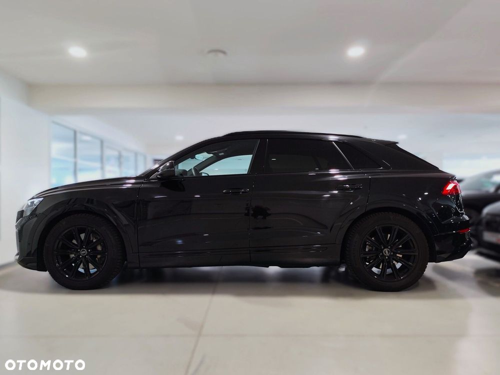Audi Q8 - 2