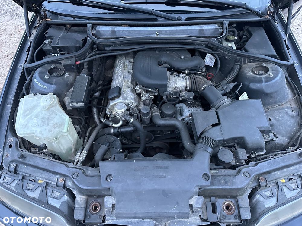 BMW Seria 3 - 23