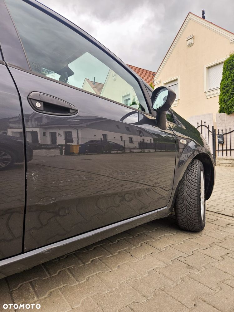 Fiat Grande Punto 1.4 8V - 4