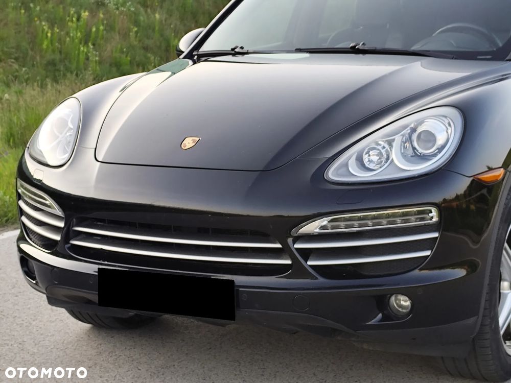 Porsche Cayenne Platinum Edition - 14
