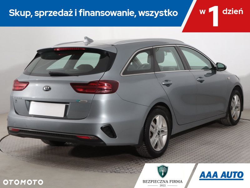 Kia Ceed - 6