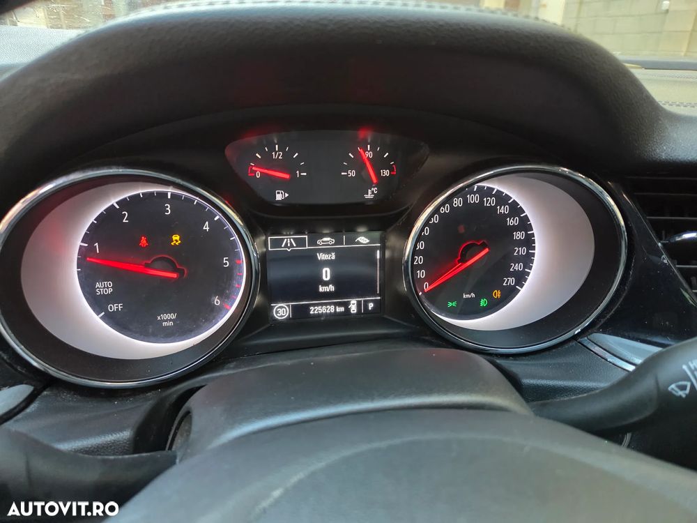 Opel Insignia 1.6 CDTI Aut. Edition - 11