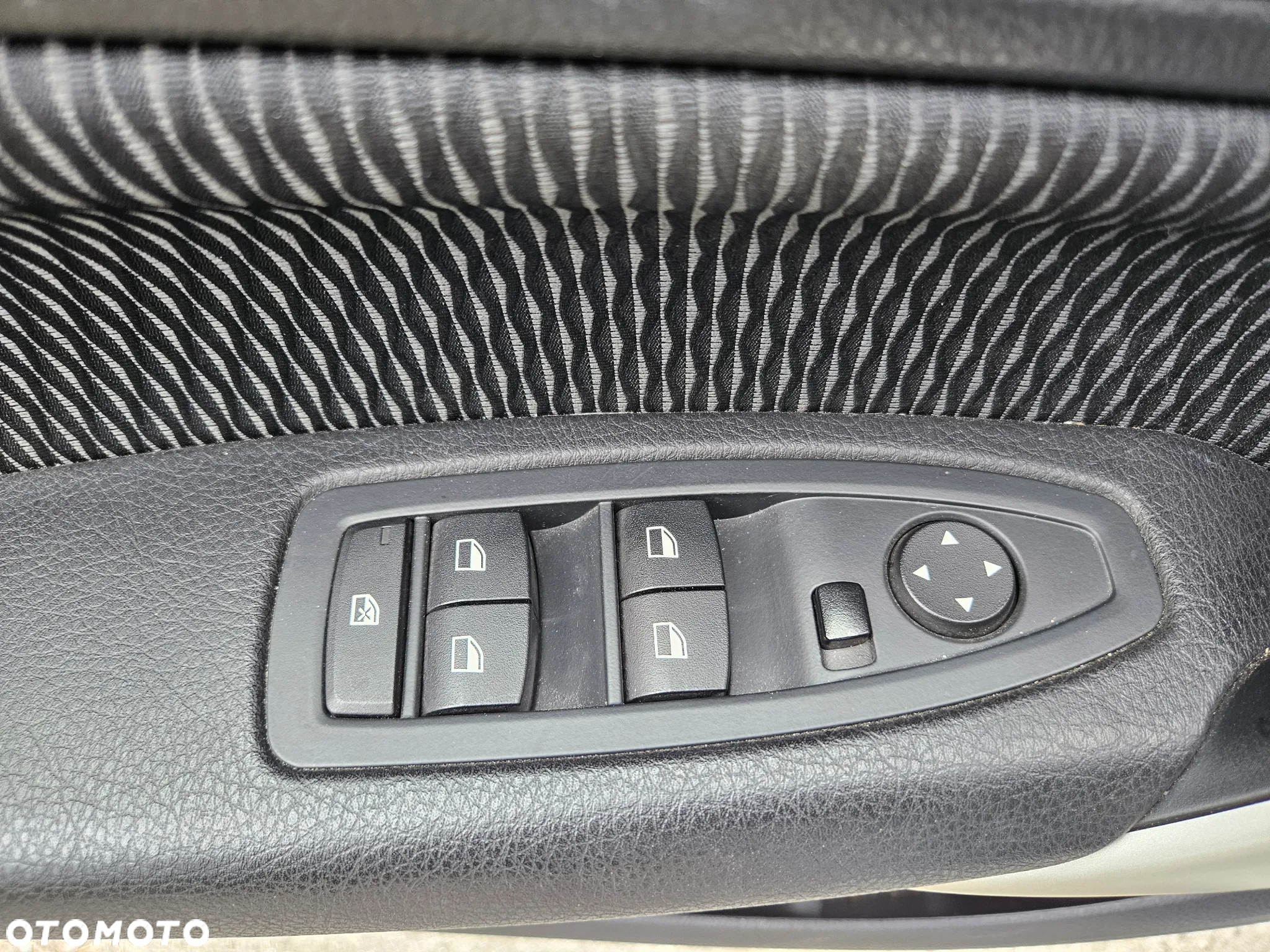 BMW Seria 1 118i - 21