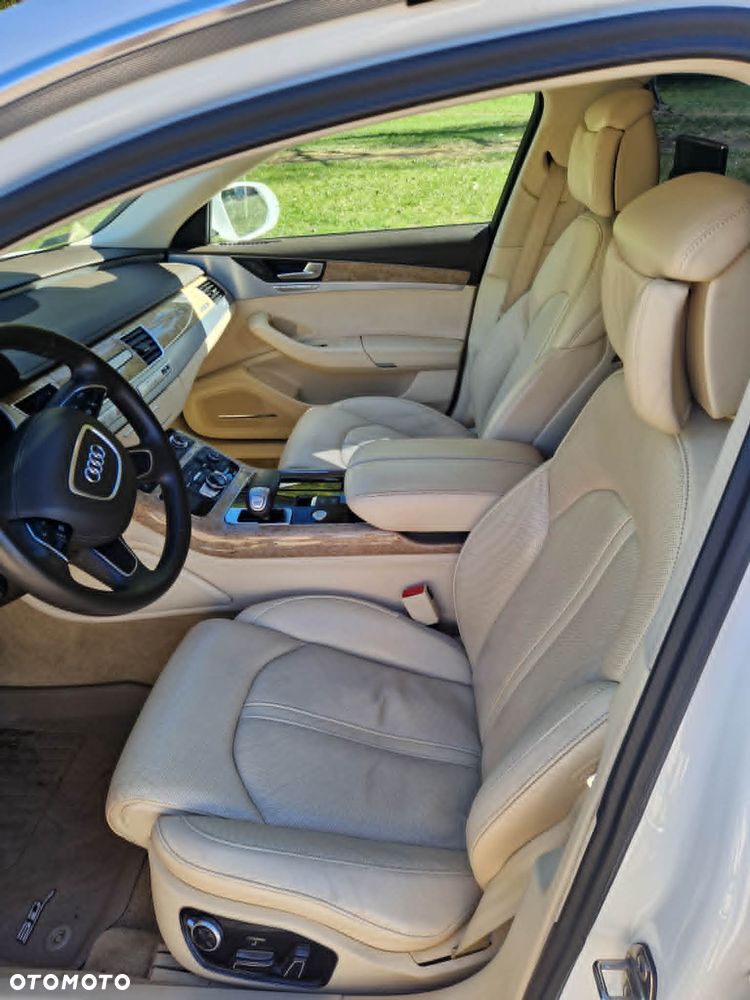 Audi A8 4.2 FSI L Quattro - 4