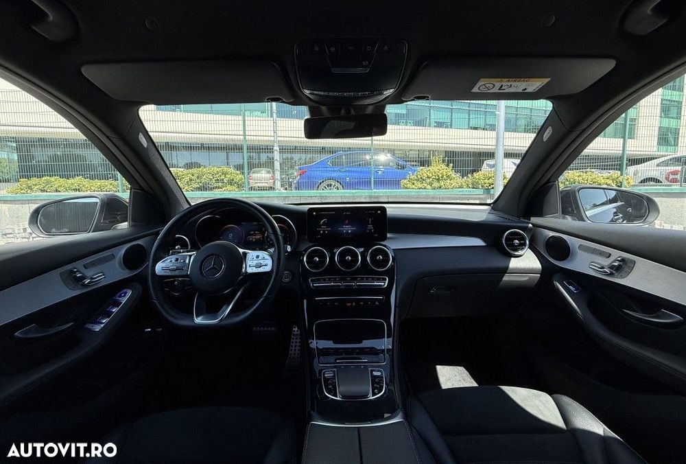 Mercedes-Benz GLC 300 e 4MATIC - 22