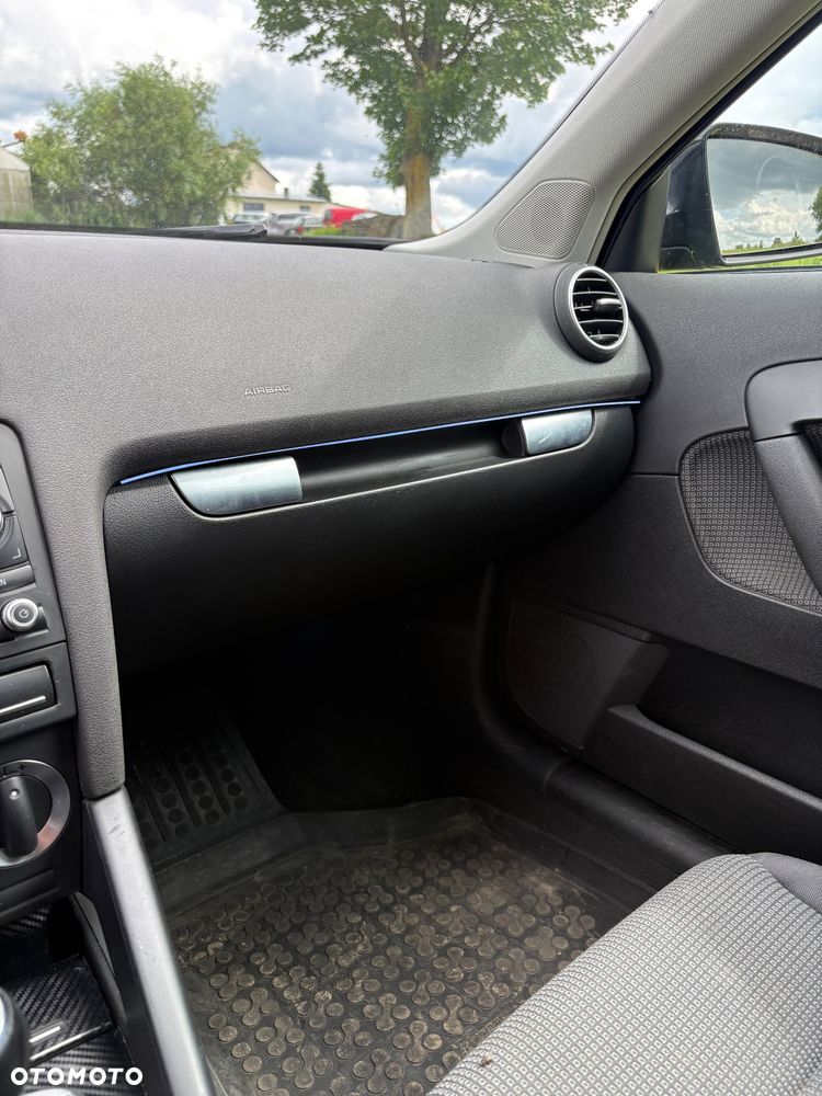 Audi A3 Sportback 1.9 TDI Ambiente - 12