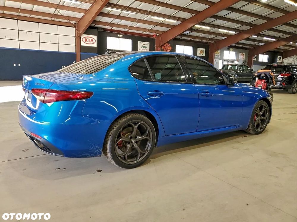 Alfa Romeo Giulia 2.0 Turbo Veloce TI Q4 - 5
