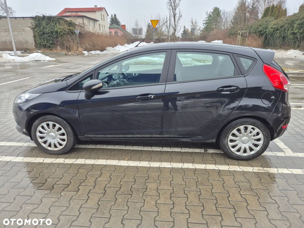 Ford Fiesta 1.6 TDCi SYNC Edition - 5