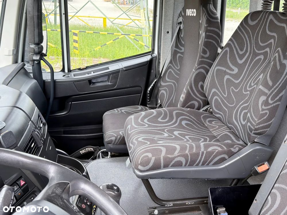 Iveco TRAKKER 360 * SKRZYNIA 4,50 m + PK 26002 - EH G + PILOT / 4x4 !! - 10