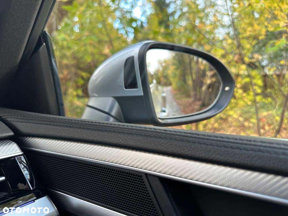 Volkswagen Arteon 2.0 TSI R-Line DSG - 19