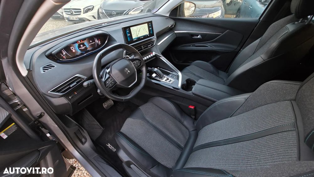 Peugeot 3008 PureTech 130 Stop & Start GPF EAT8 Allure Pack - 13