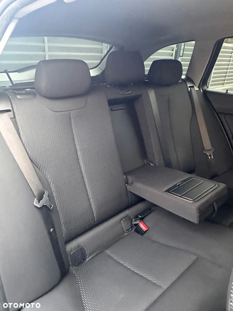 BMW Seria 3 - 14