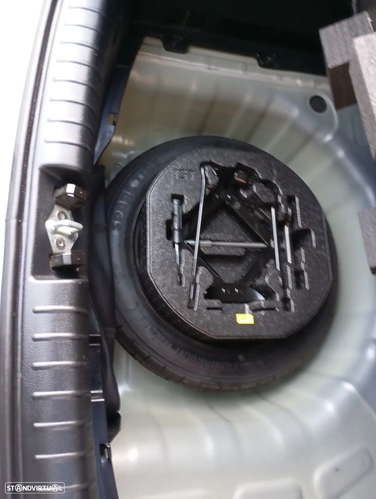 Kia Rio 1.2 CVVT Urban - 10