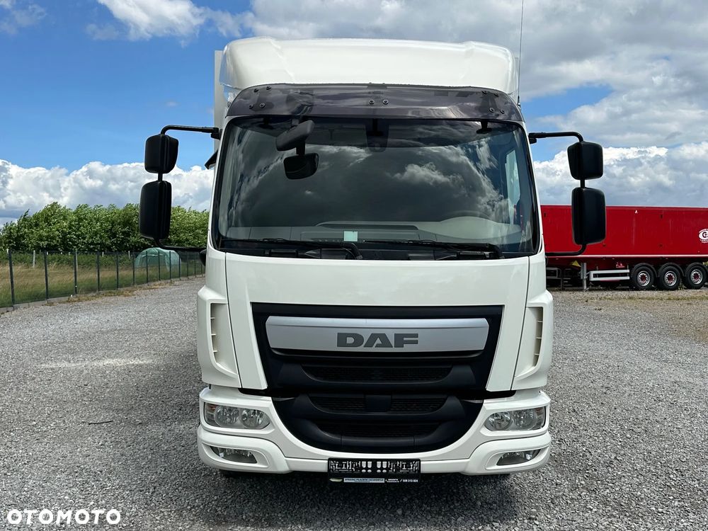 DAF / LF 12.230 / EURO 6 / KONTENER + WINDA / 16 PALET / KABINA SYPIALNA - 11