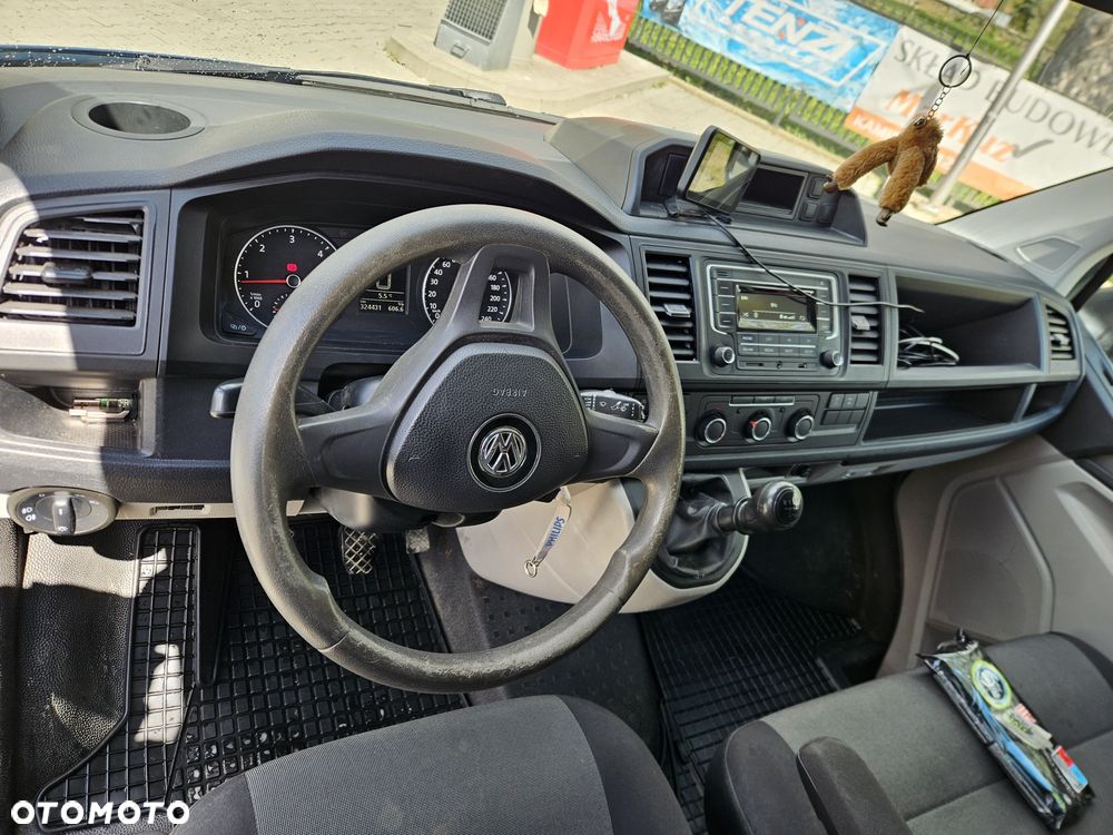 Volkswagen Transporter - 6