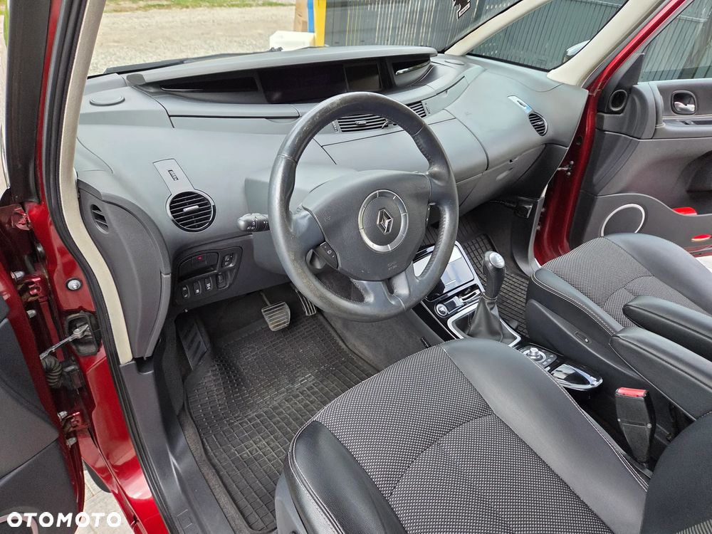 Renault Grand Espace 2.0 dCi 175 FAP Initiale - 33