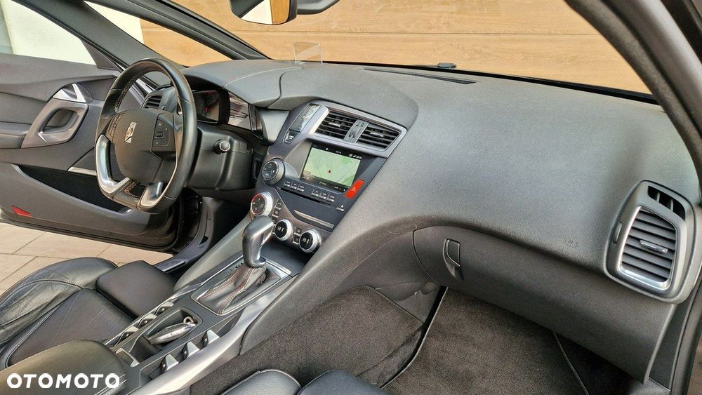 DS Automobiles DS 5 - 18