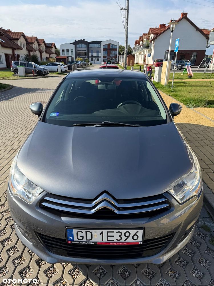 Citroën C4 1.4 VTi Attraction - 1