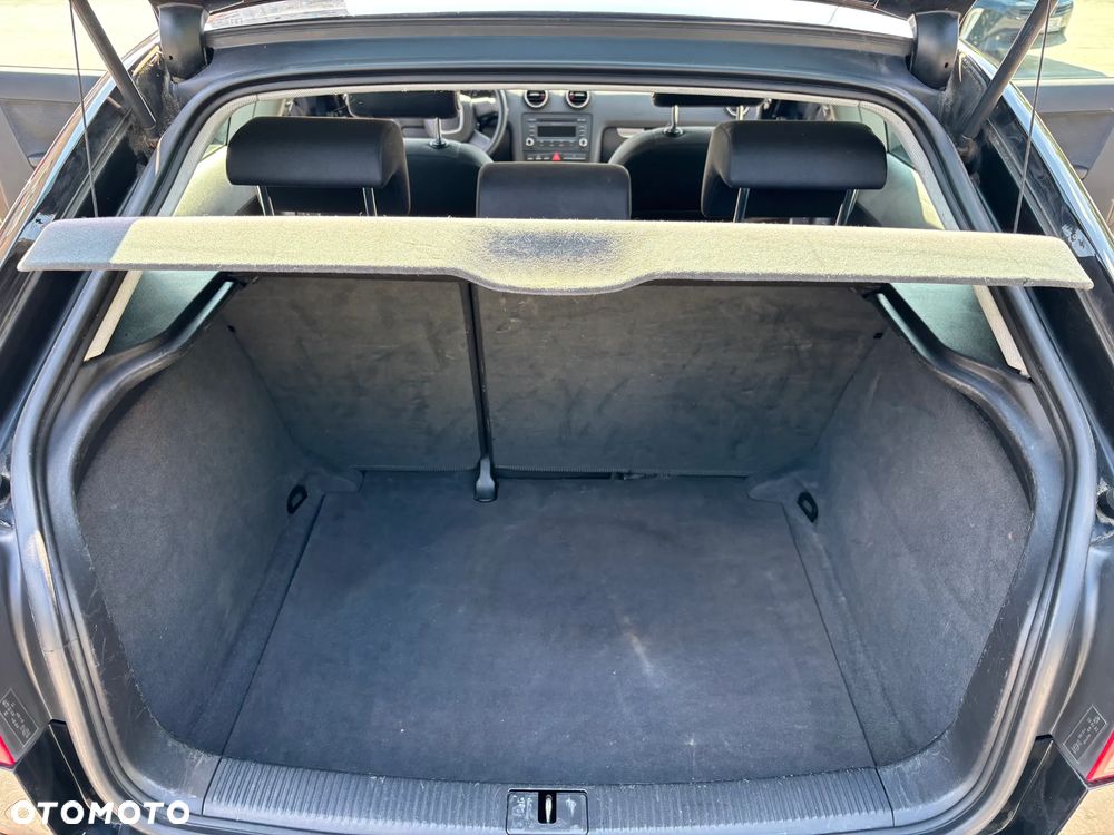 Audi A3 3-drzwiowe 1.9 TDI Attraction - 30