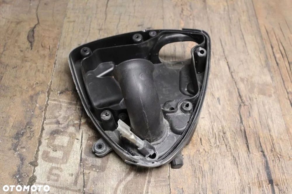 OBUDOWA FILTRA AIRBOX VLR1800 BOULEVARD INTRUDER - 2